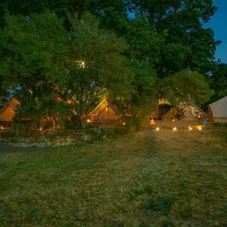 Campo de lujo Into The Glamping - Chestnut *